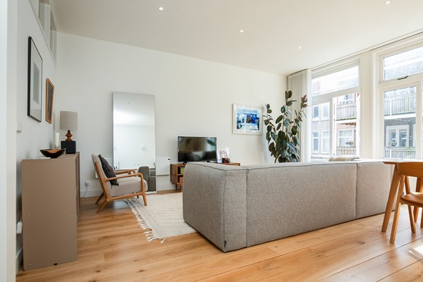 Medium property photo - Tolstraat 88-2, 1073 SE Amsterdam